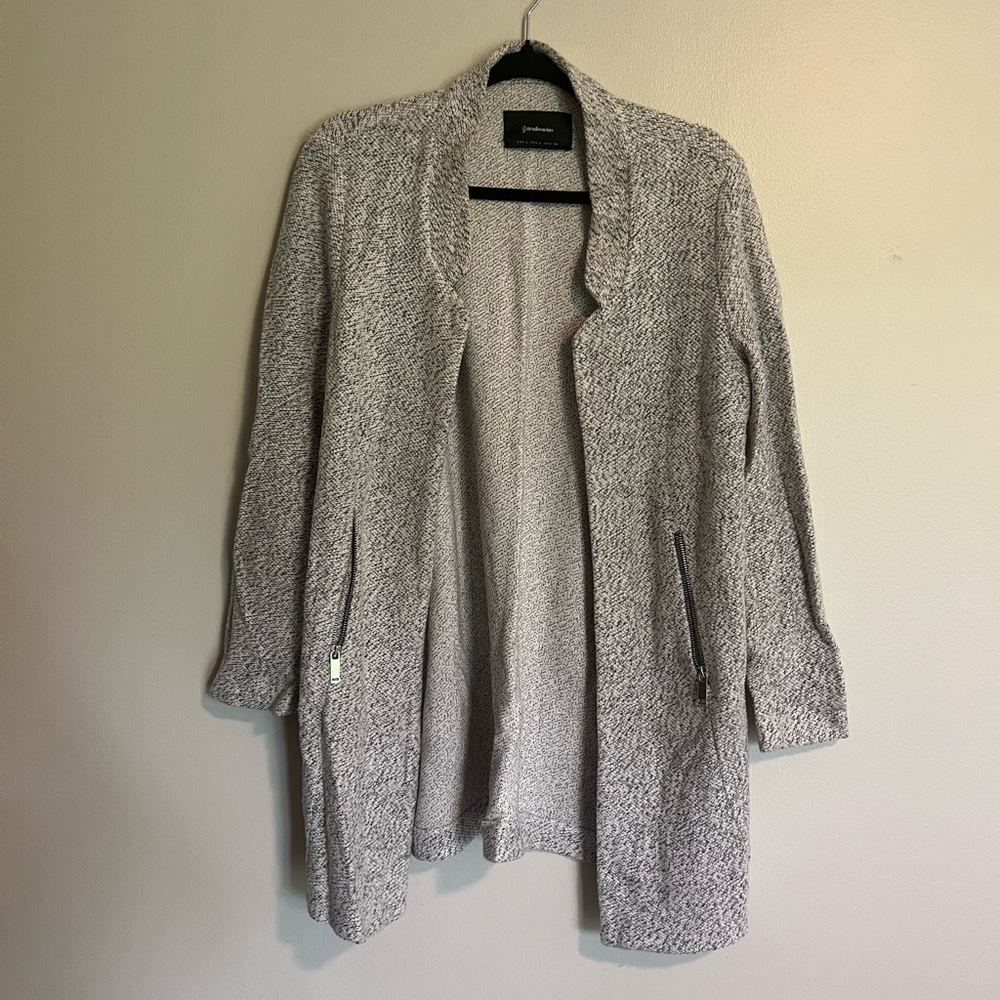 Stradivarius Gray Open-Front Sweater cardigan gray and white size large casual